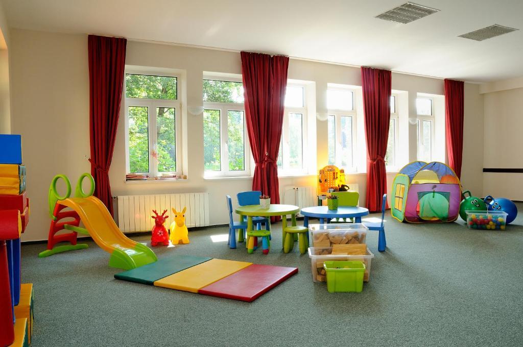Hotel Leopold Račín Bagian luar foto