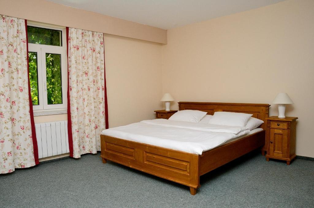 Hotel Leopold Račín Ruang foto